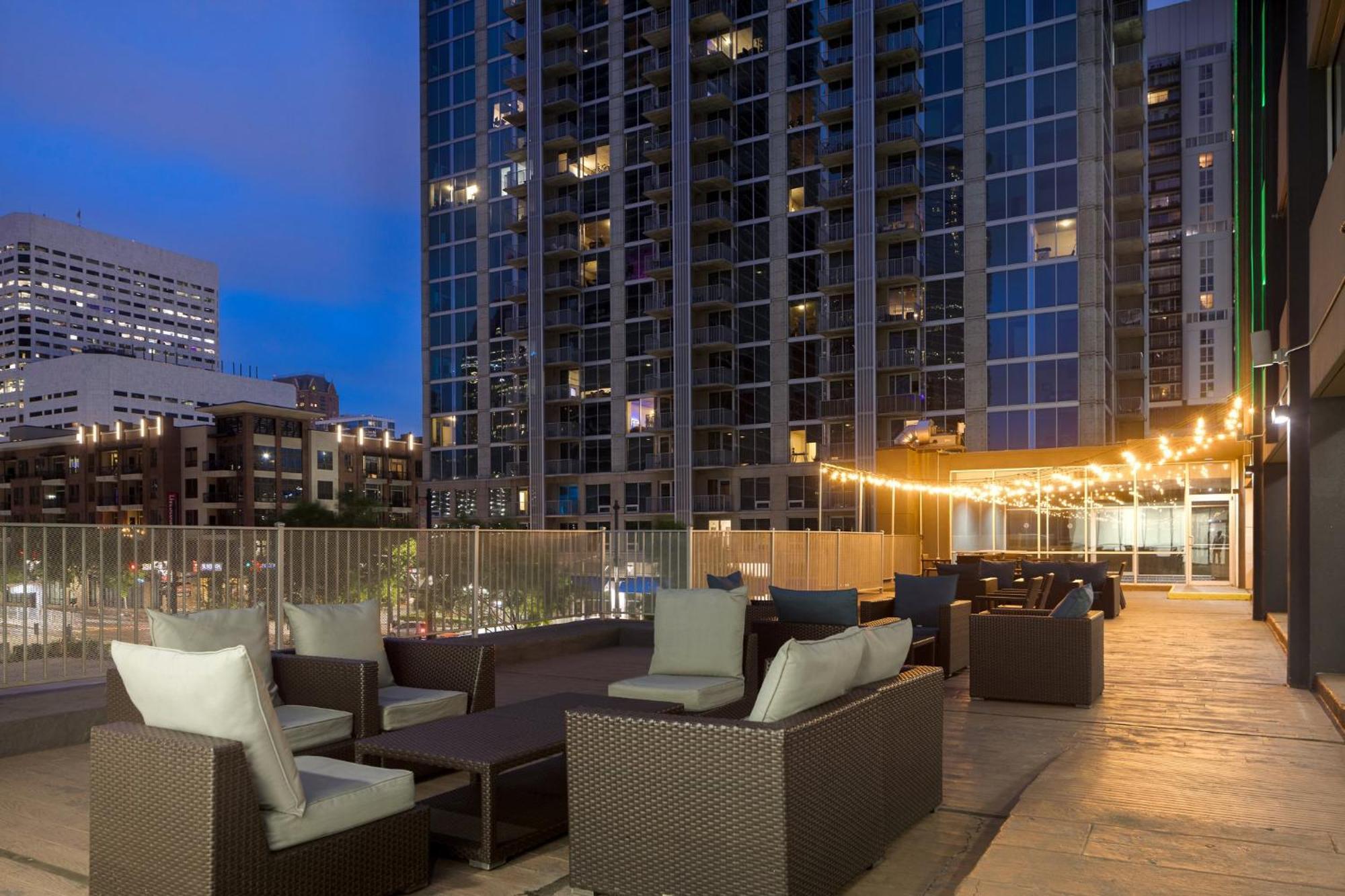Holiday Inn Houston Downtown By Ihg Exterior foto